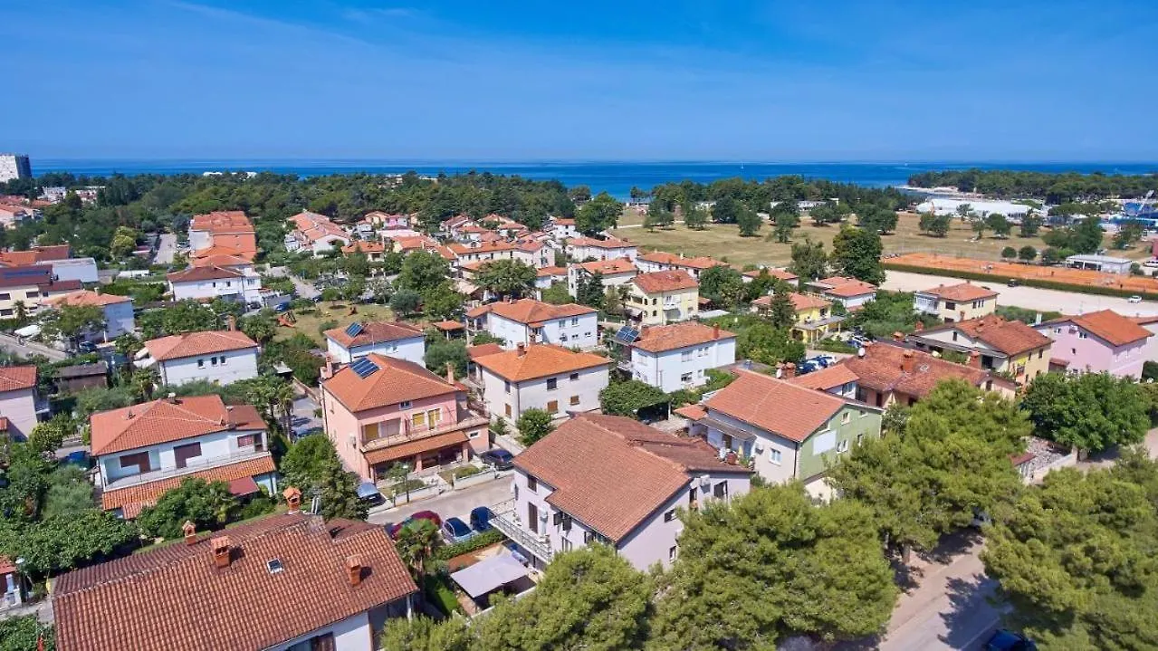 Apartments Christine By Partner Tourist Agency Umag 0*,  Chorvatsko
